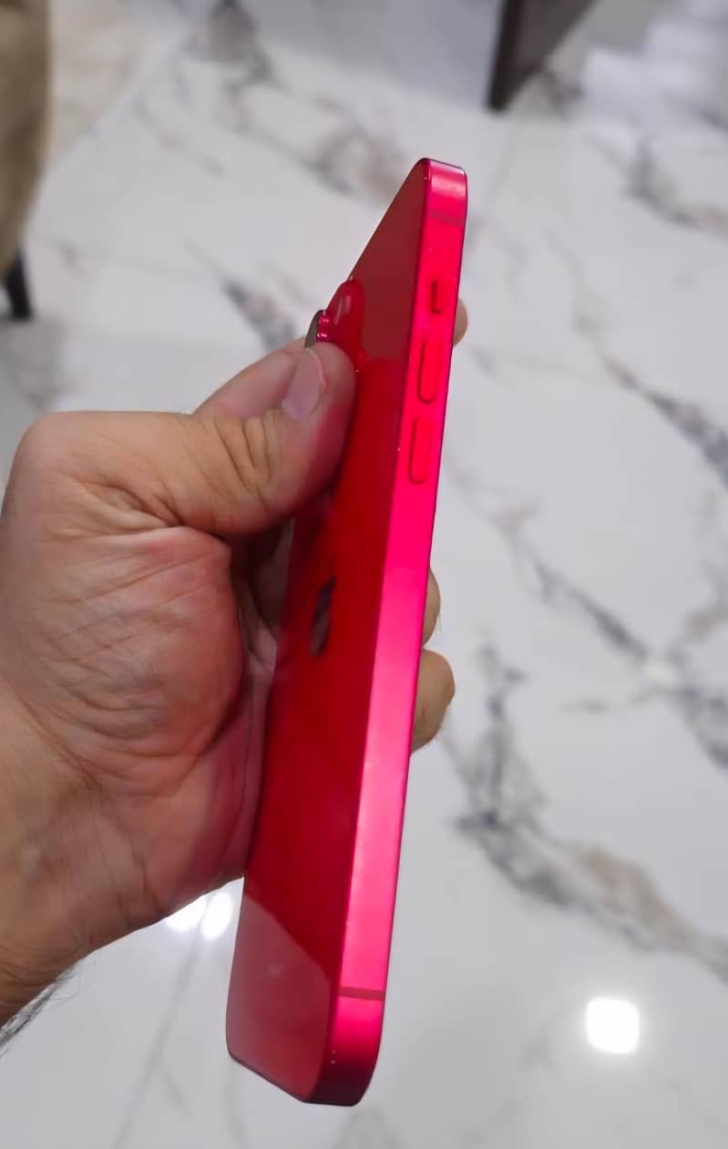 Apple iPhone 14 plus 3