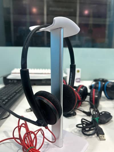 Plantronics headphones c3220 ,3225 ,c5220 ,c520 525 headsets available
