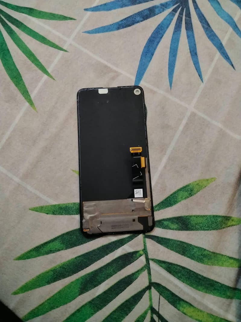 Pixel 4a5g panel 1