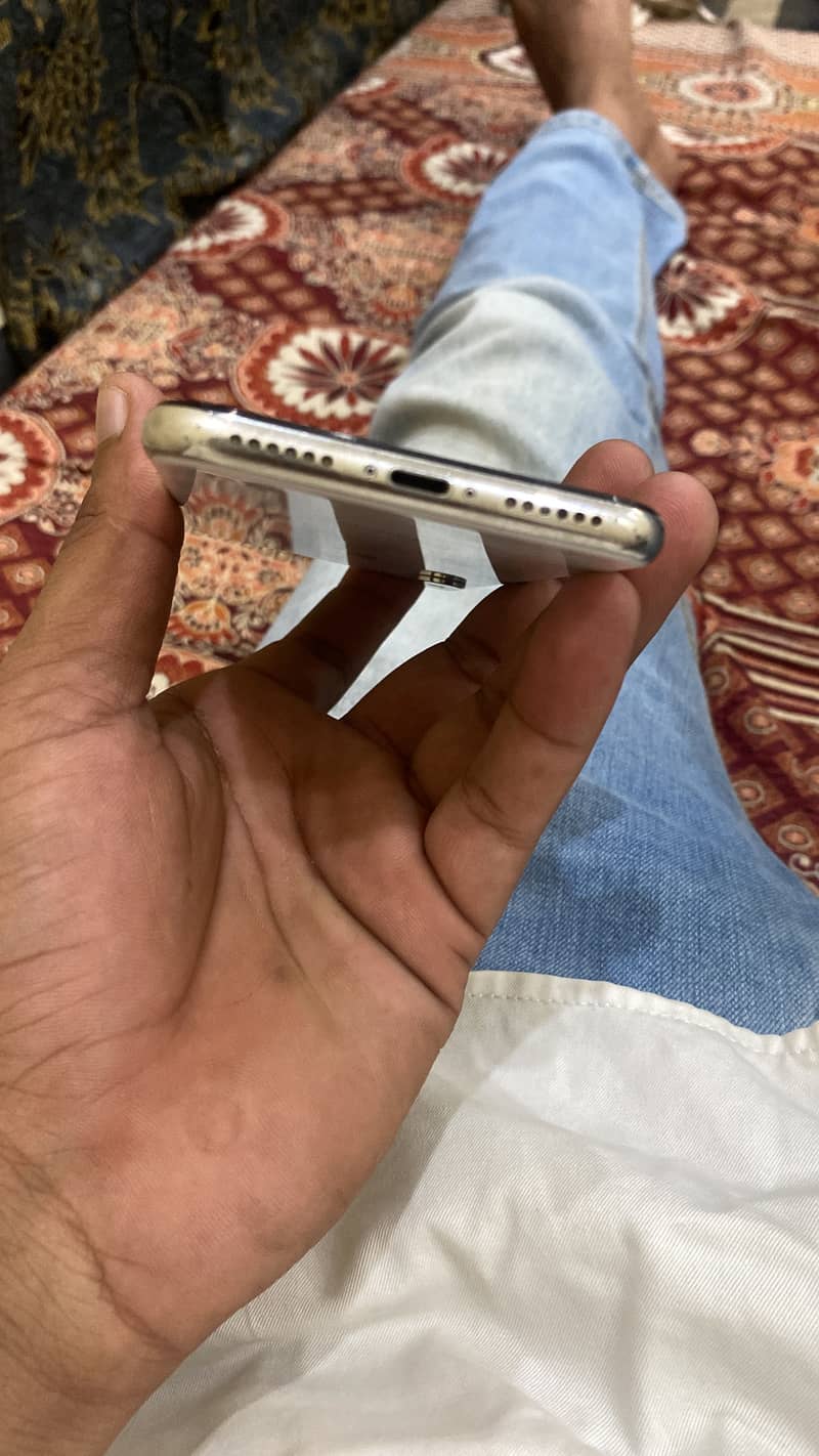 Apple iPhone X 1