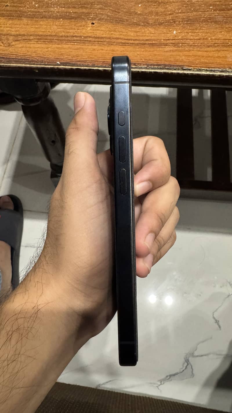 Apple iPhone 15 Pro 5