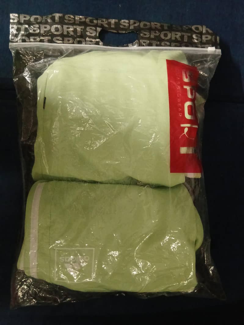 tracksuit 4