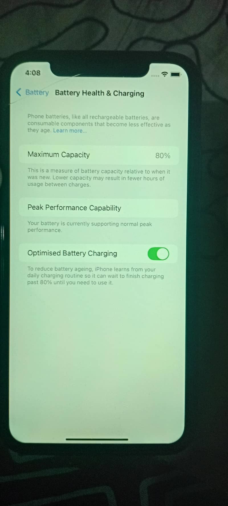 Apple iPhone XR 4