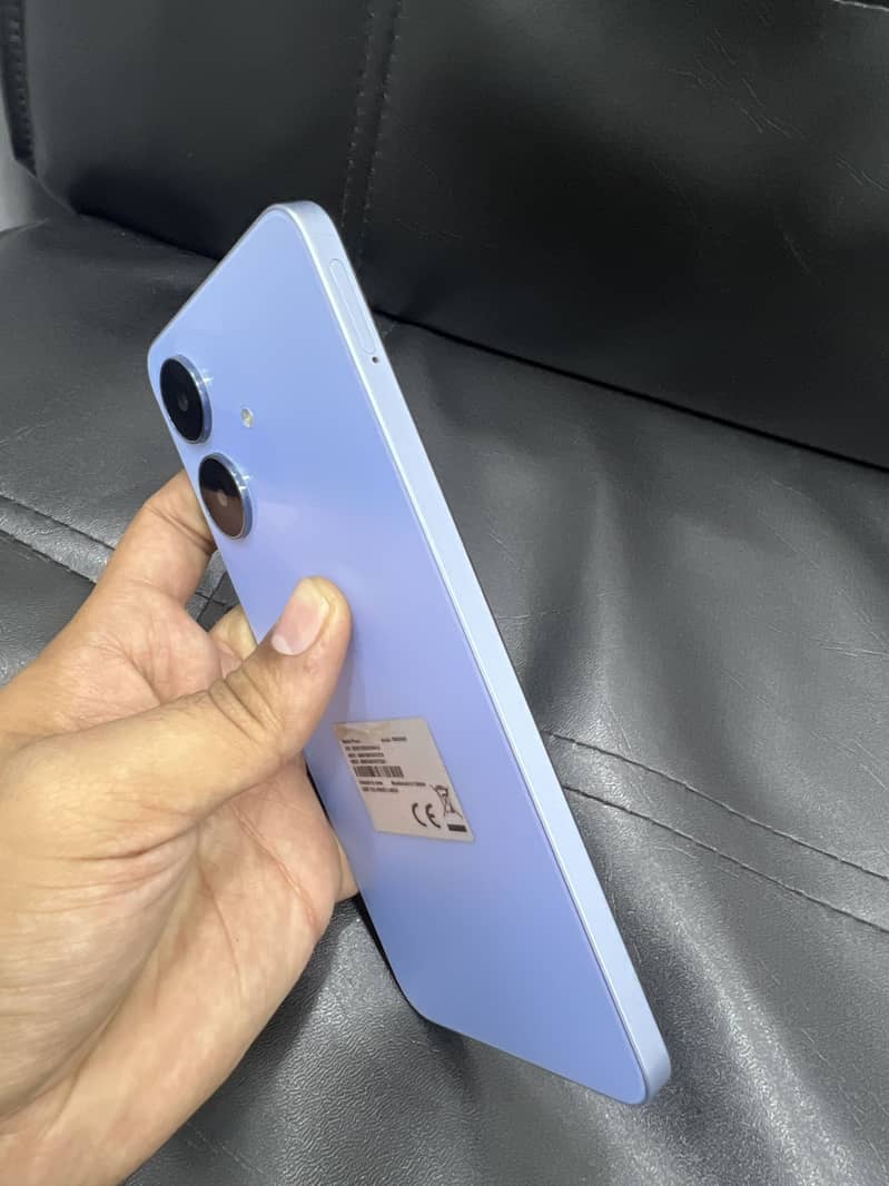 Realme Note 60 1