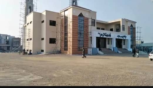 Prime location 5 Marla plot for sale in fasial hills of block c Islamabad
