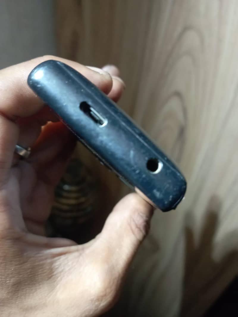 Nokia 150 4