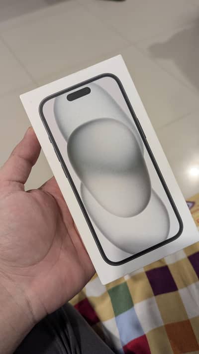 Apple iPhone 15
