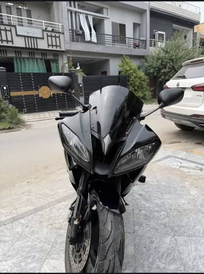 Yamaha R6 12 model 2015 import