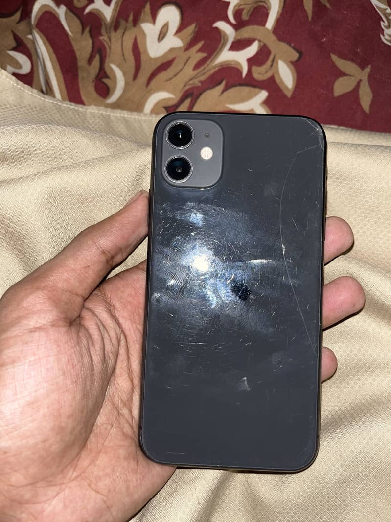 Apple iPhone 11 0