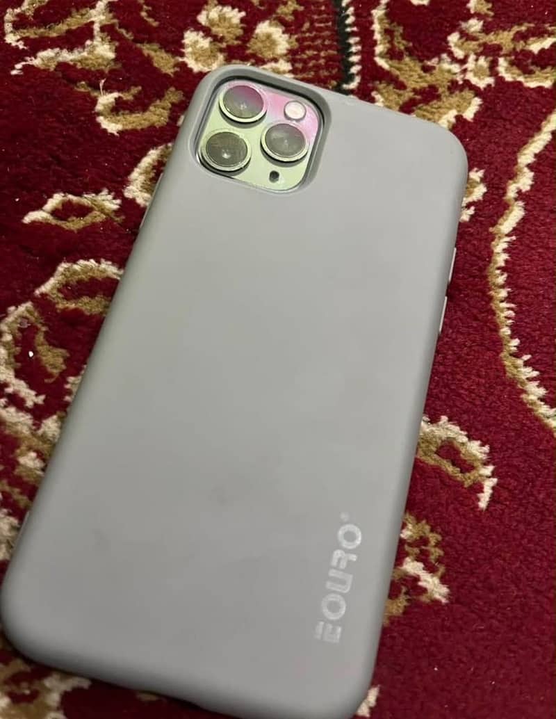 Apple iPhone 11 Pro jv 3
