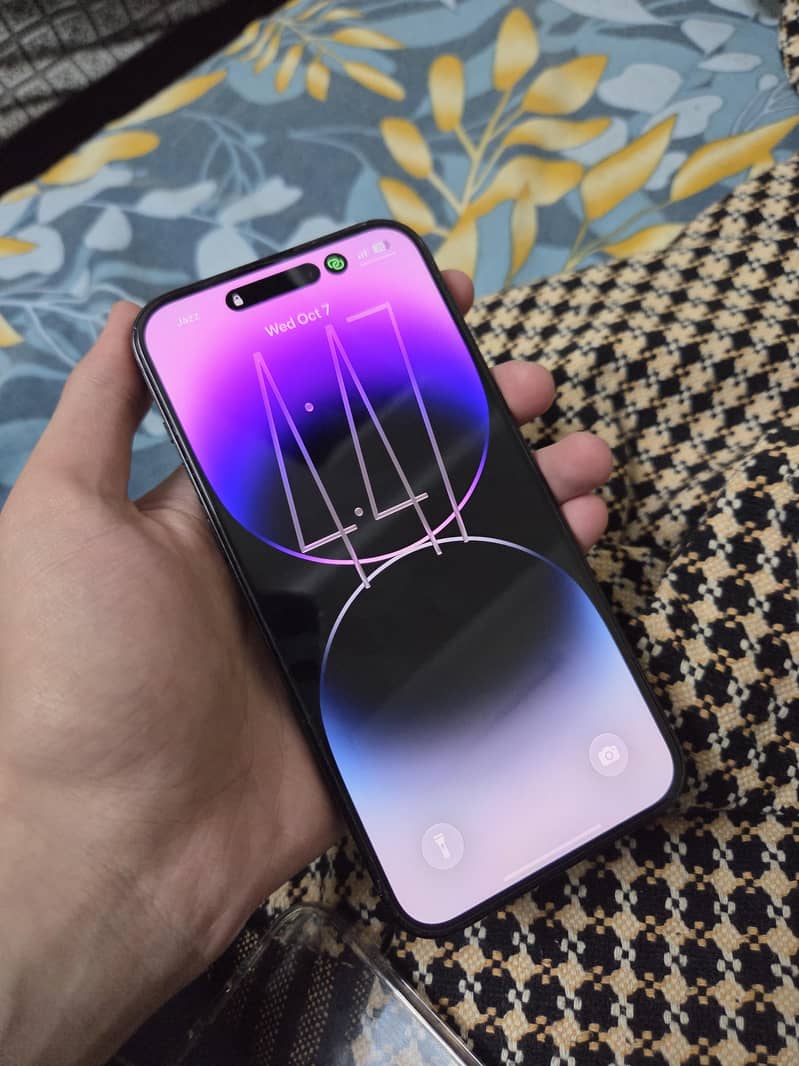 Apple iPhone 14 Pro Max 0