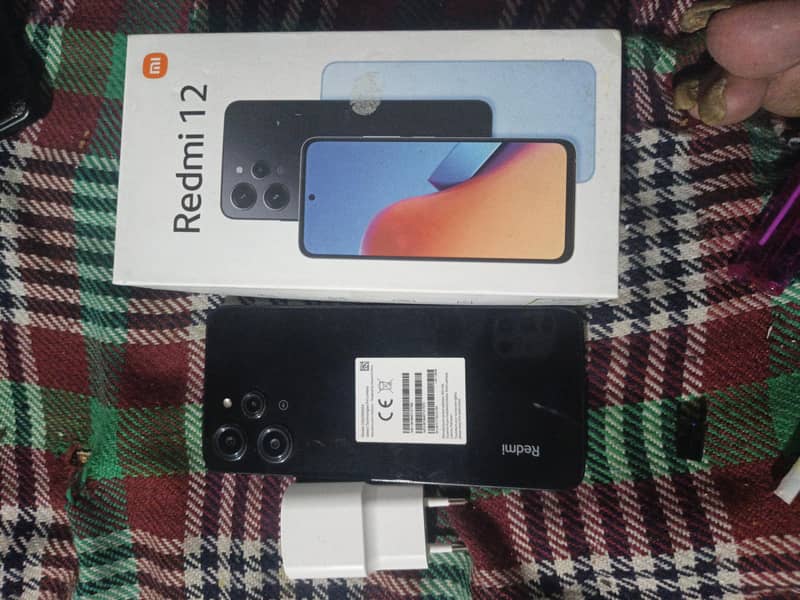 Xiaomi Redmi Note 12 تمام جینونسیسریز موجود ہیں 0