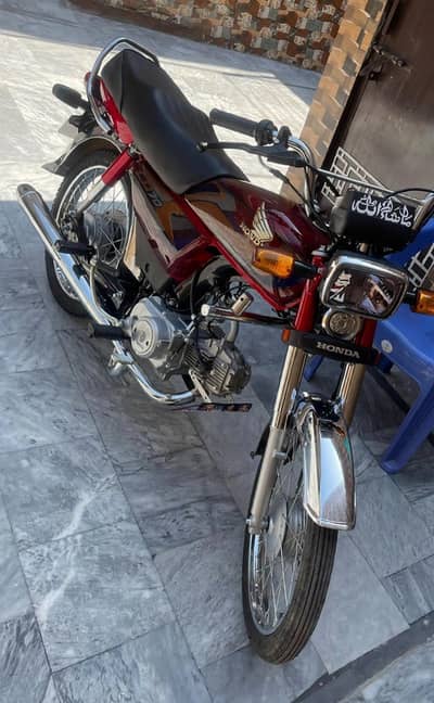 Honda CD 70 2025 model