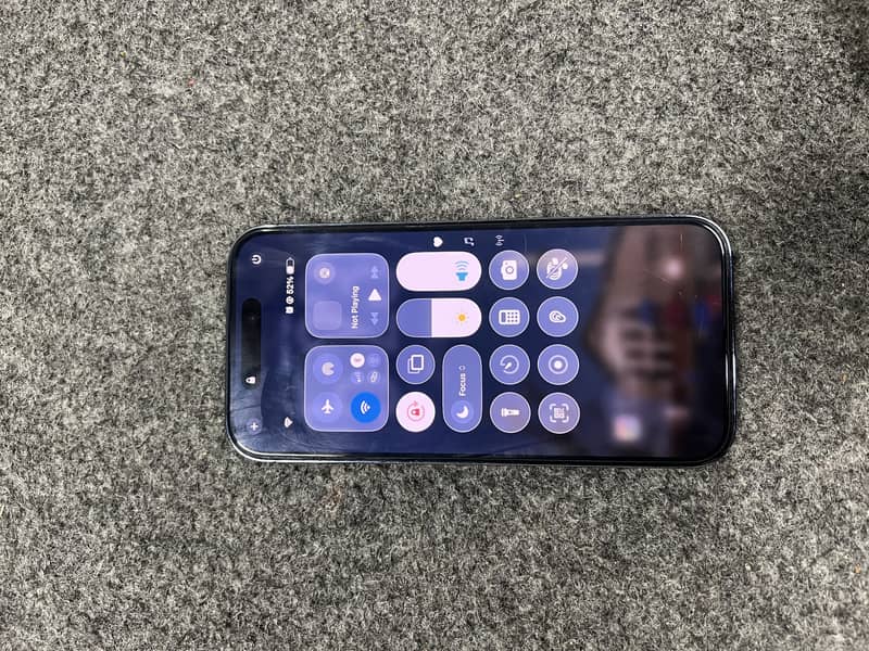Apple iPhone 14 Pro 1