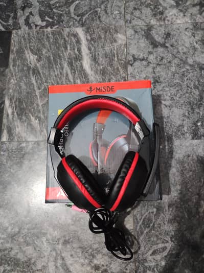 Gaming headphones