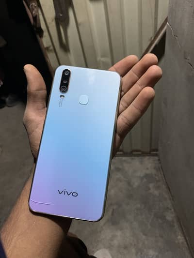 Vivo Y17