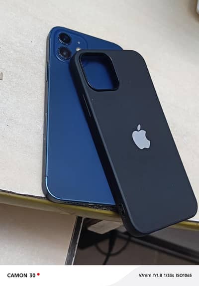 Iphone 12 64Gb urgent sale