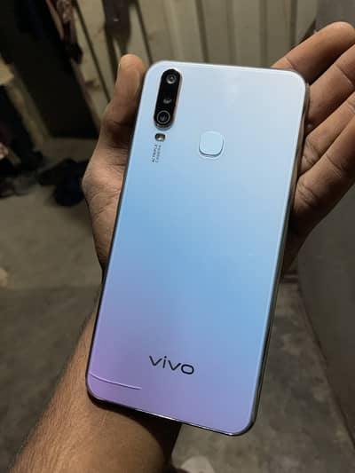 Vivo Y17