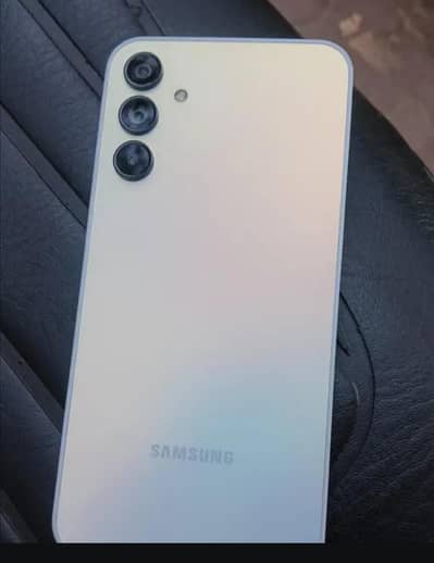 Samsung Mobile A15 5G 8gb/256gb white