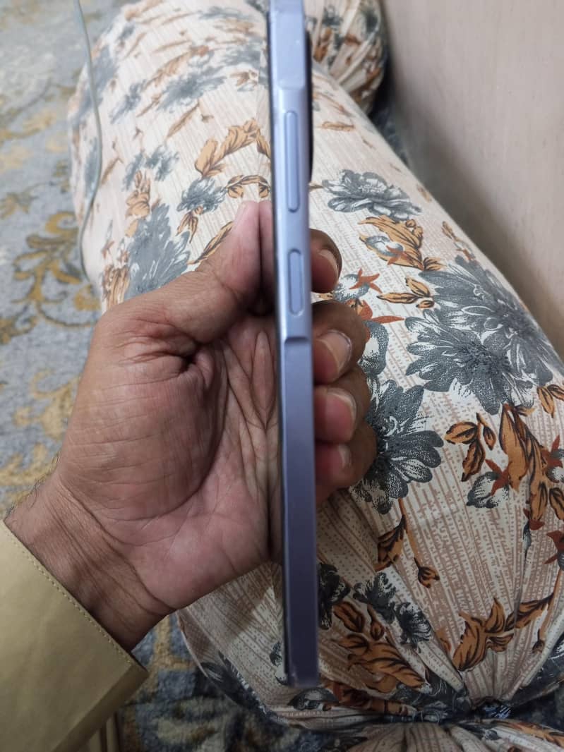 Samsung Mobile A07 2