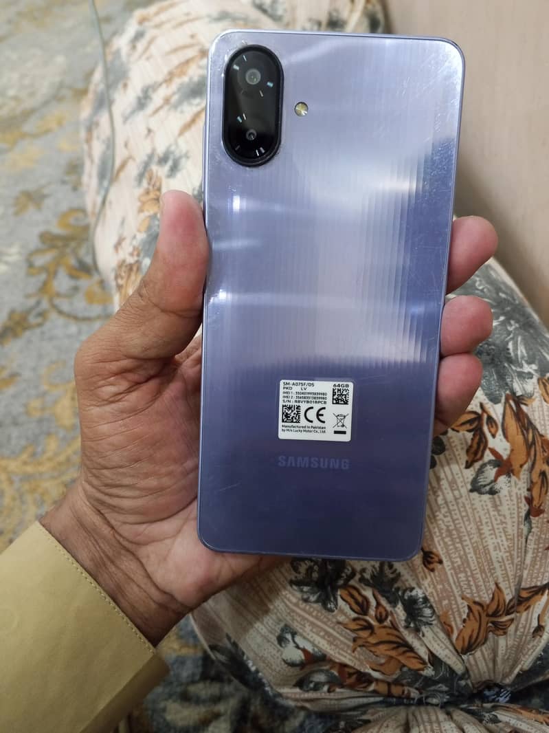Samsung Mobile A07 3