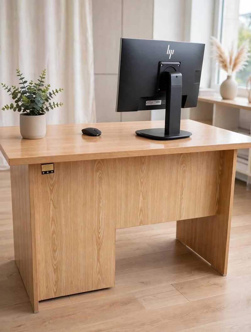 Computer Table 3