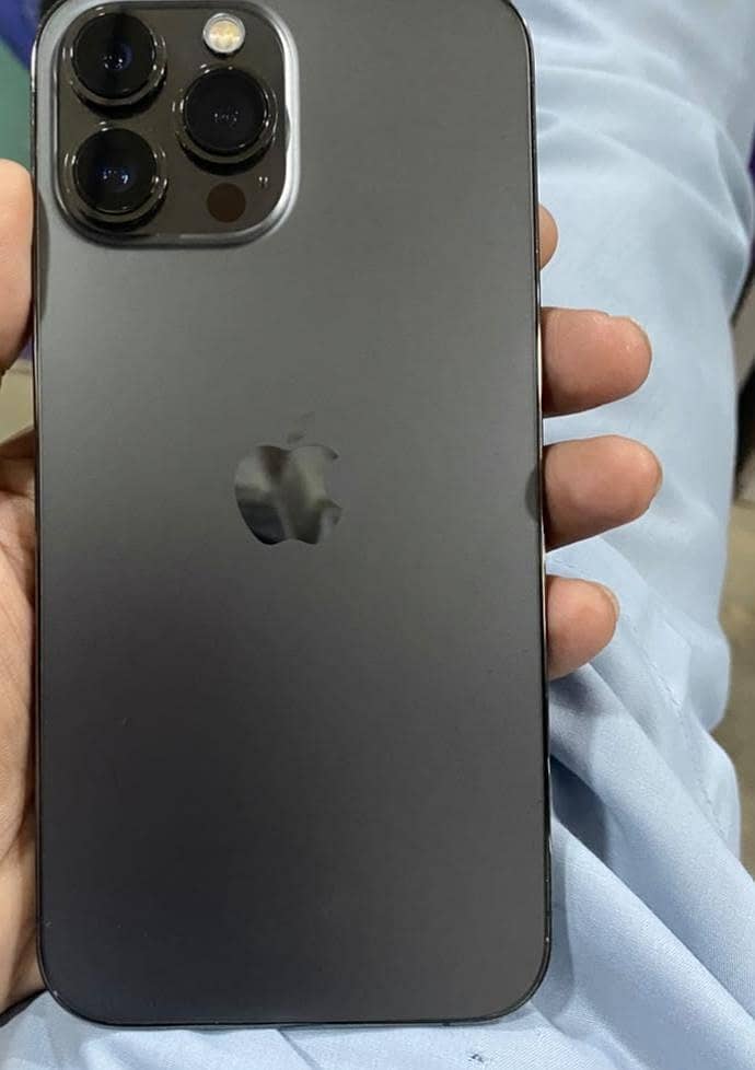 Apple iPhone 13 Pro Max 0