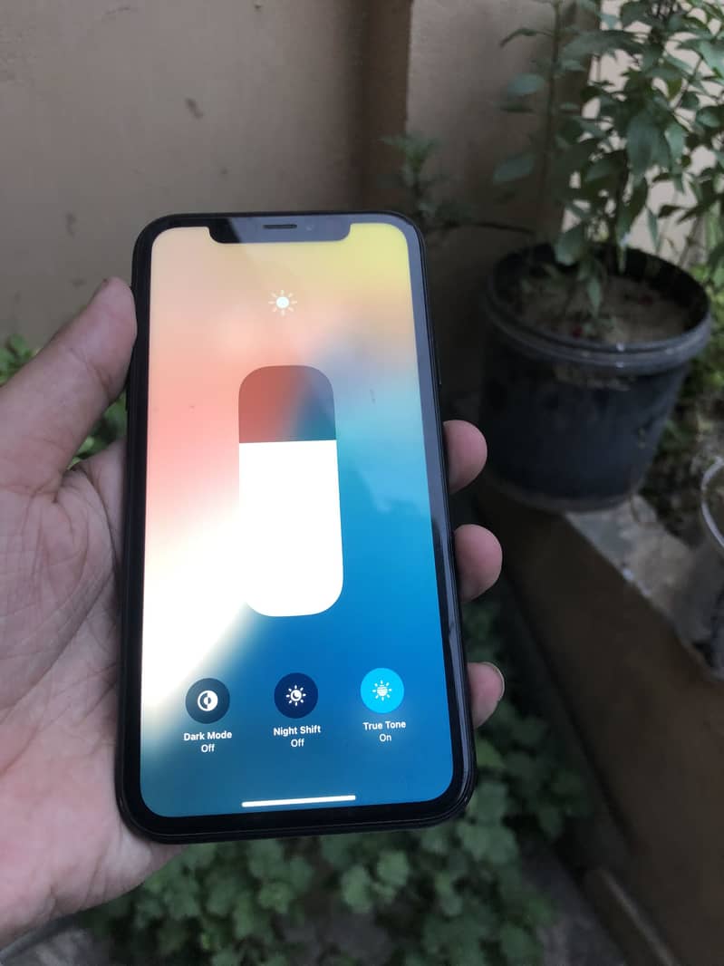 Apple iPhone XR 3