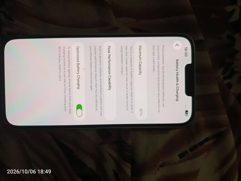 Apple iPhone 13 Pro Max 4