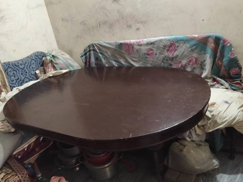 Dining Table with 6 Chairs 1