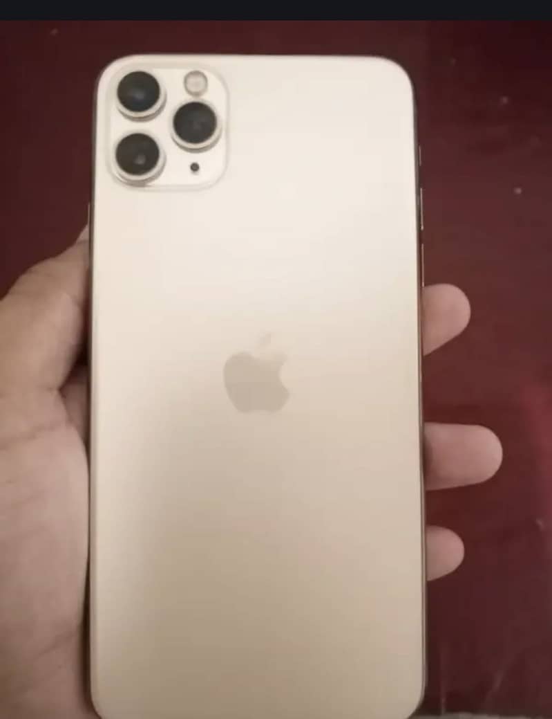 Apple iPhone 11 Pro Max 2