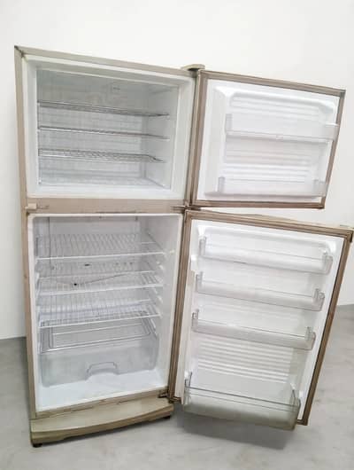 Dawlance Double Door Fridge For Sale - Excellent Cooling