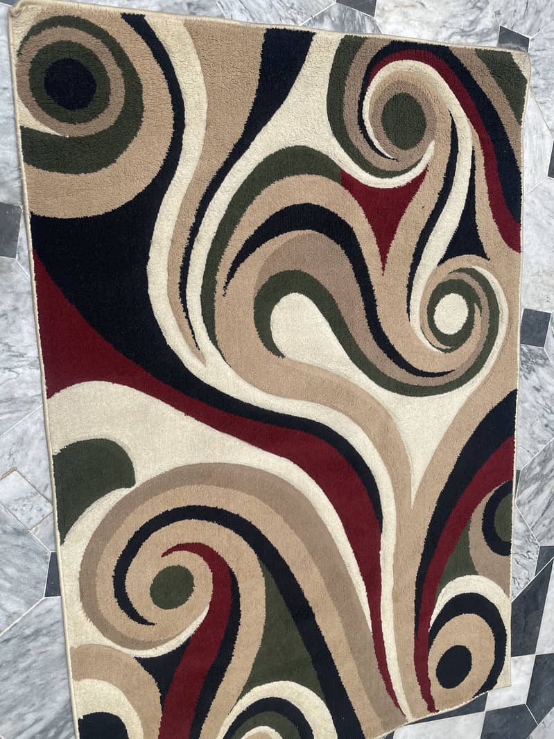 Central carpet 1