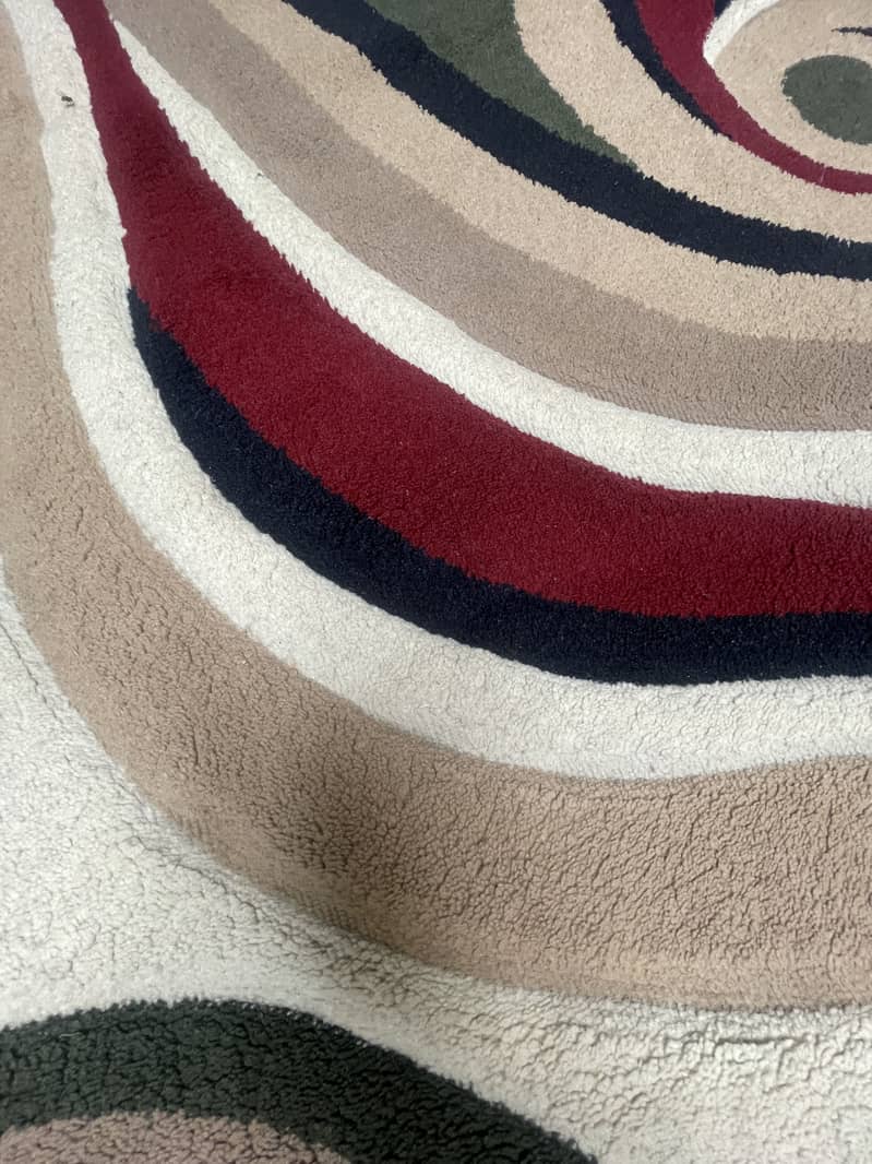 Central carpet 5
