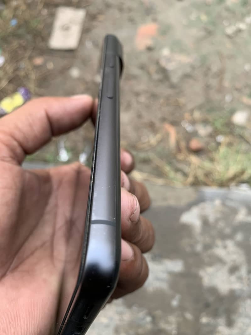 Google Pixel 8 1