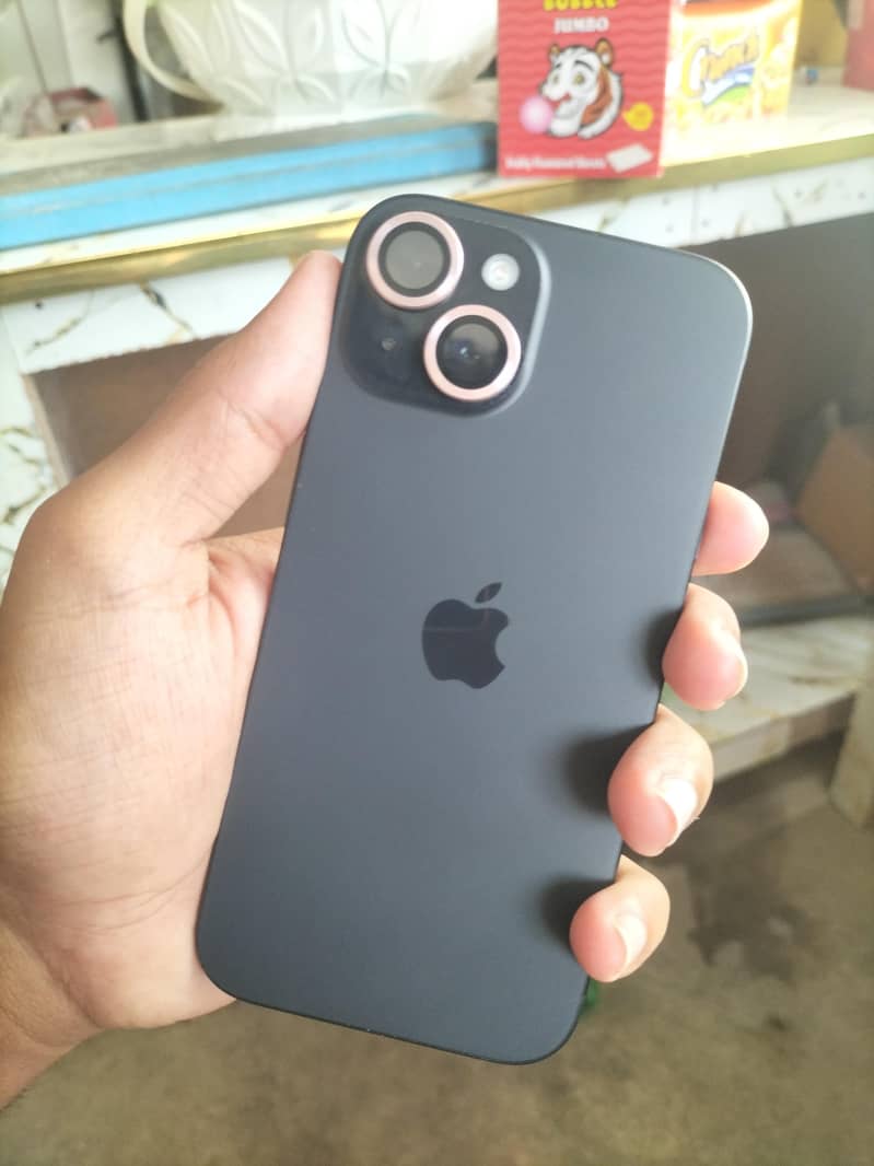 Apple iPhone 15 1