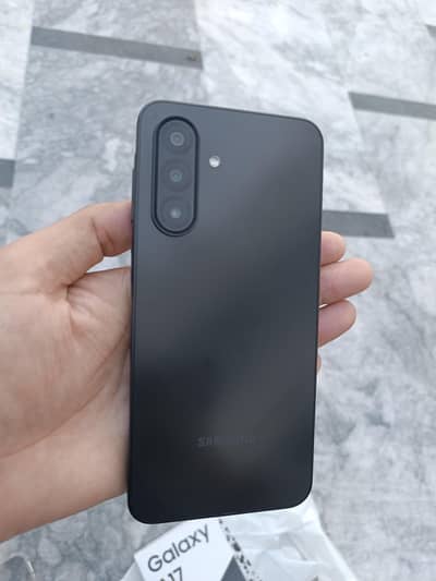 Samsung Galaxy A17