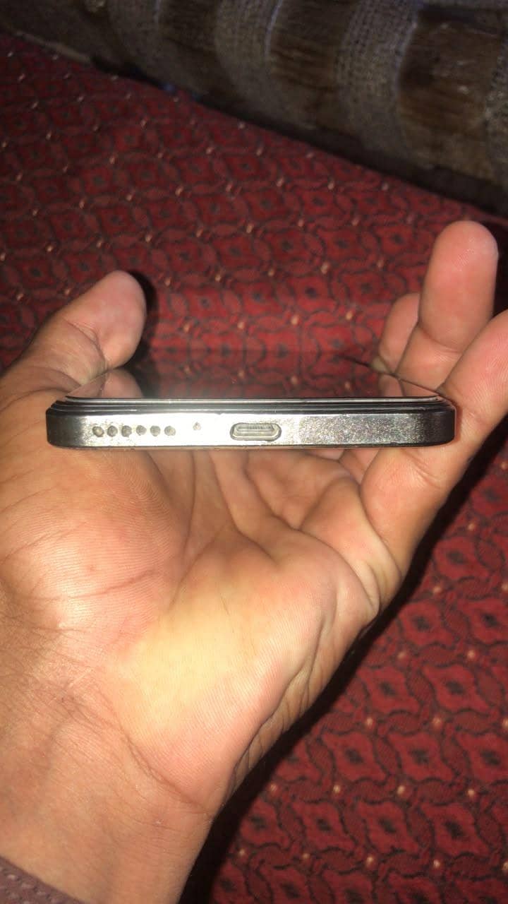 Tecno CAMON 30S Pro 0