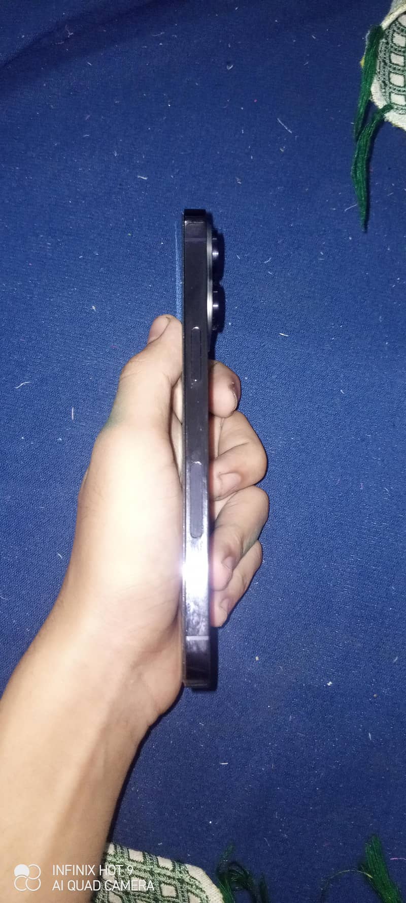 Apple iPhone 14 Pro Max 2