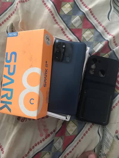 Tecno Spark 8C