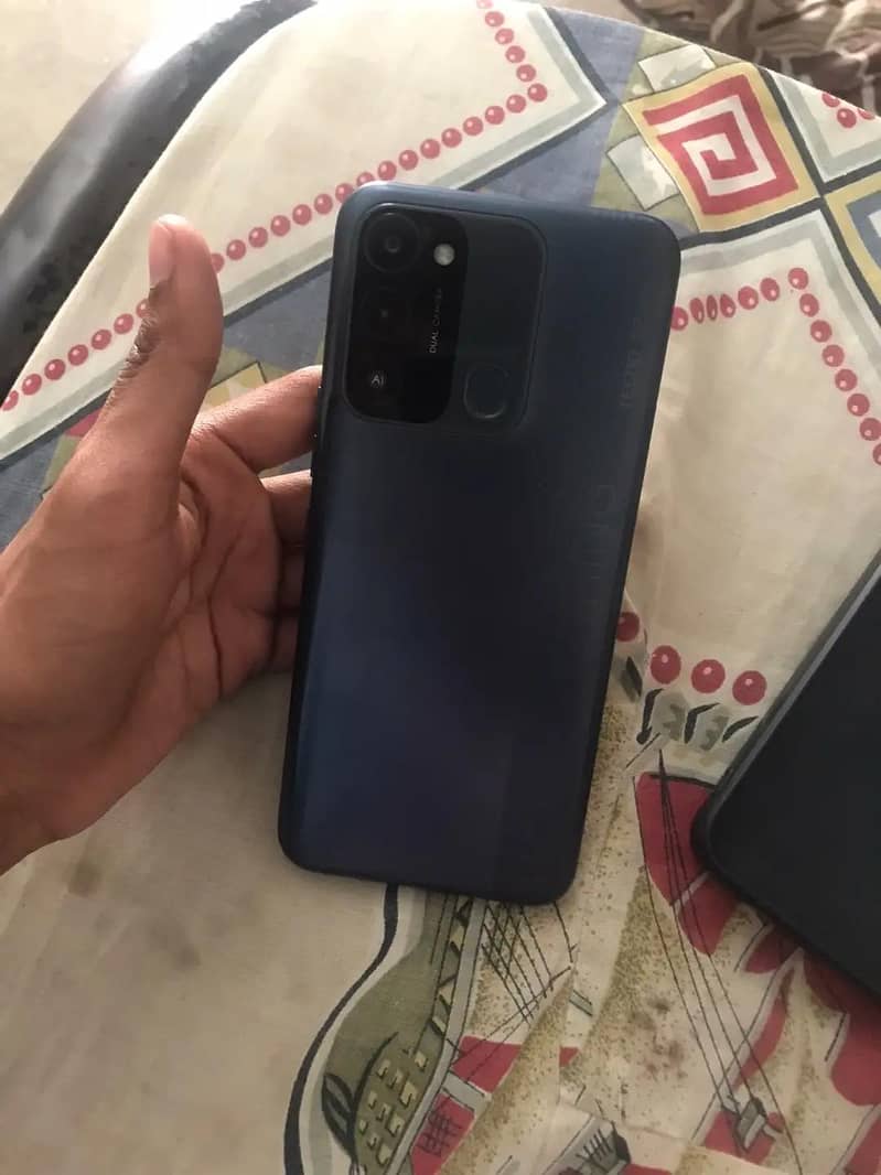 Tecno Spark 8C 2