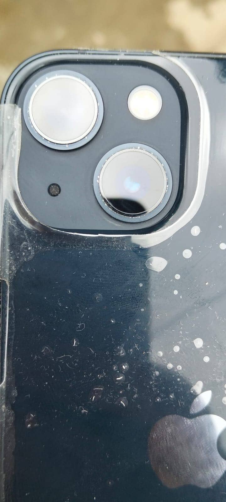 Apple iPhone 13 1