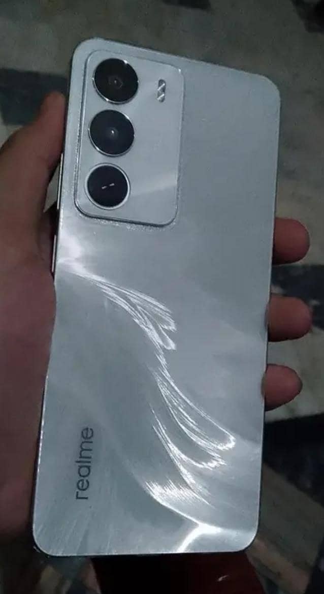 Realme C71 0