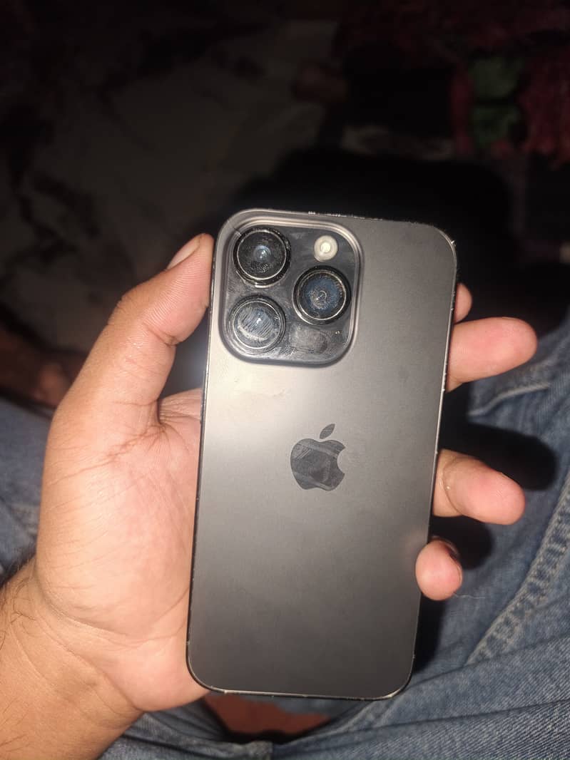 Apple iPhone 14 Pro 0