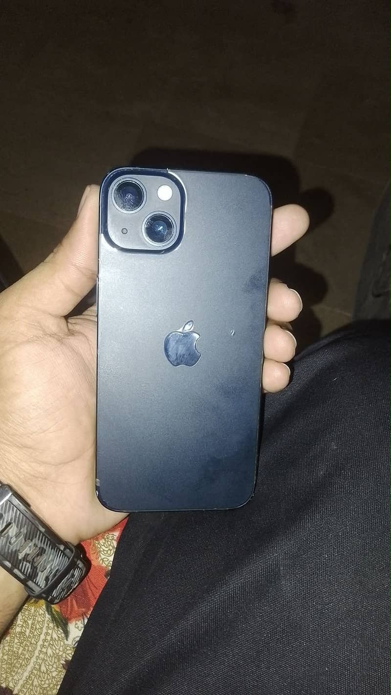 Apple iPhone 13 2