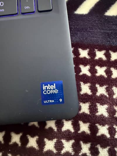Dell Alienware 16X Core Ultra 9 Gaming laptop Aurora RTX 5070