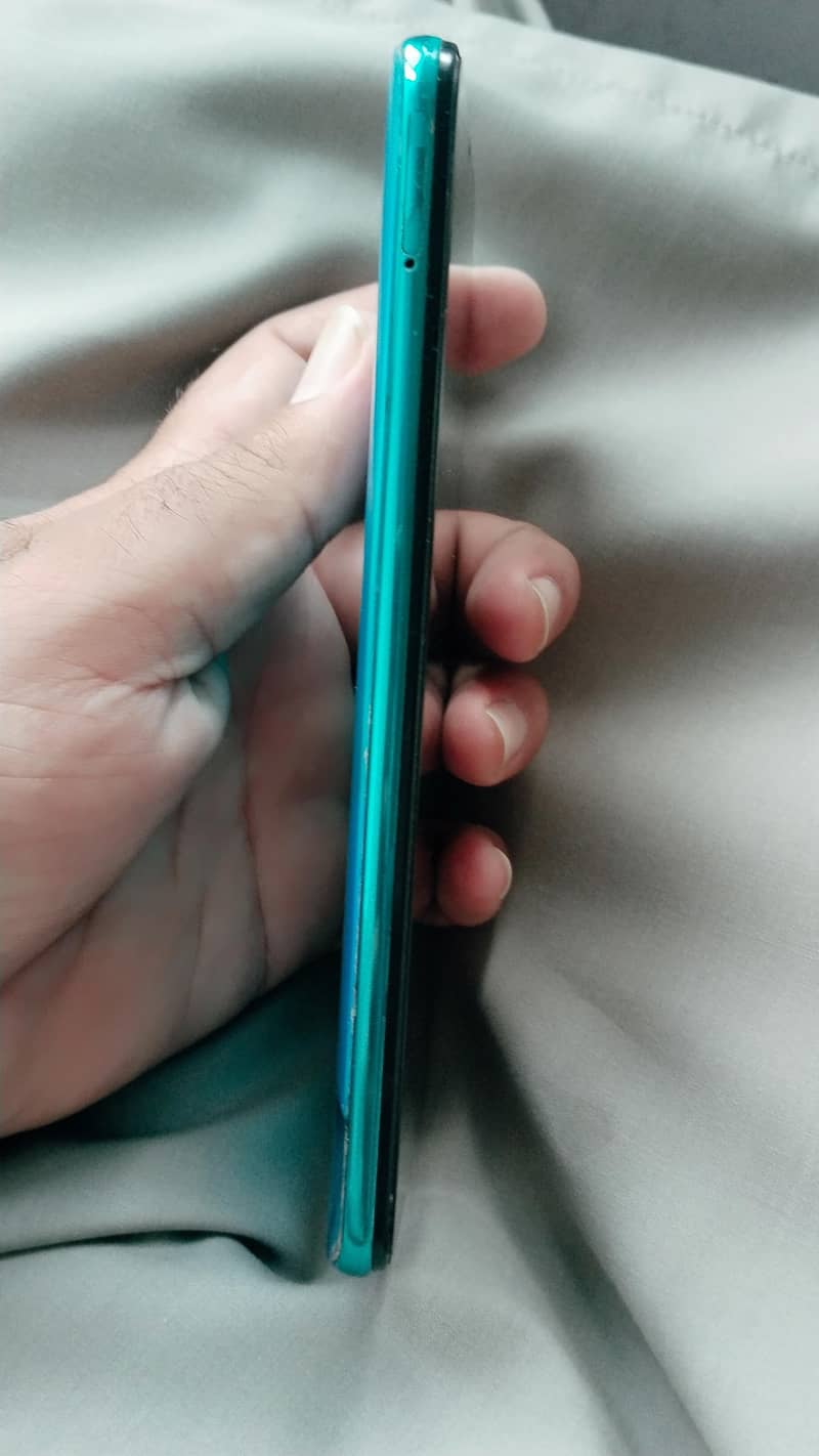 Samsung Mobile A30s 3