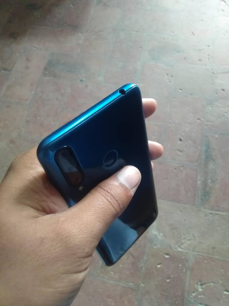 Itel S15 Pro 2/32 3