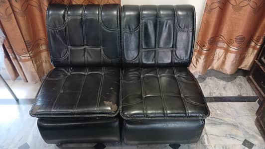 Single seat sofa