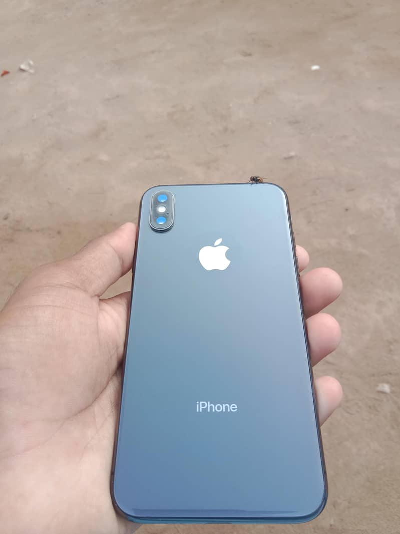Apple iPhone X 3